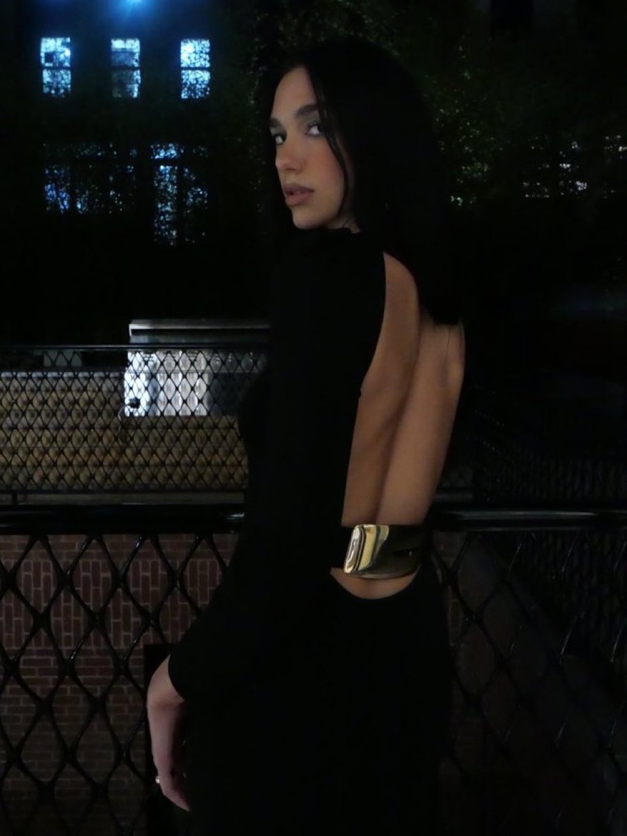 joelninnn's tweet photo. Imaginarse que esta diosa saldrá en GTA 6 como celebridad es una locura dua lipa https://t.co/osUt62mmDU