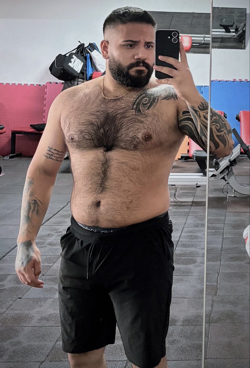 _onderr344's tweet photo. 🦍🦍 https://t.co/Bh1IpnXmr5