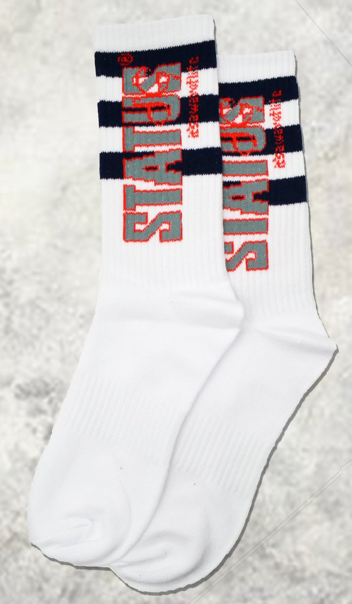 StatusGang's tweet photo. 🧦🧦 https://t.co/0sbsb0yuTr
#HowardHomecoming https://t.co/7fI4m1n2ho