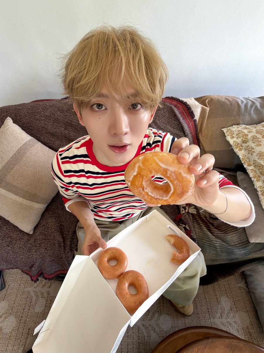 seungeonspics's tweet photo. rt+reply
I vote #AND2BLE for Fans' Choice Male #2026MAMAVOTE https://t.co/2r4v2WKRdk