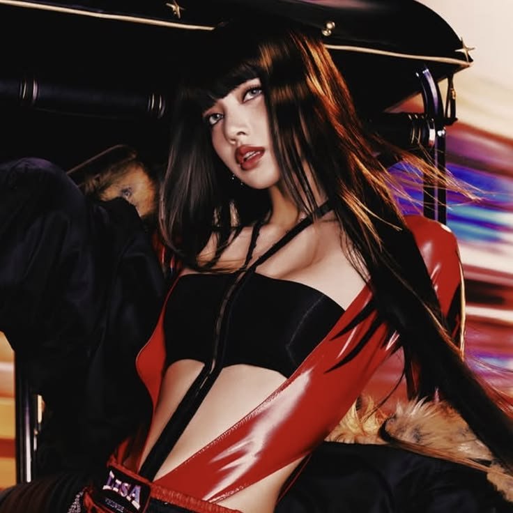 LALISA_twts's tweet photo. 📊 "SaWaDiKa by" #LISA (77.9M) is now the most streamed solo song of 2026 by a BLACKPINK member on Spotify, surpassing "Less Than A Lover" JENNIE (77.4M). https://t.co/JbKX696VL2