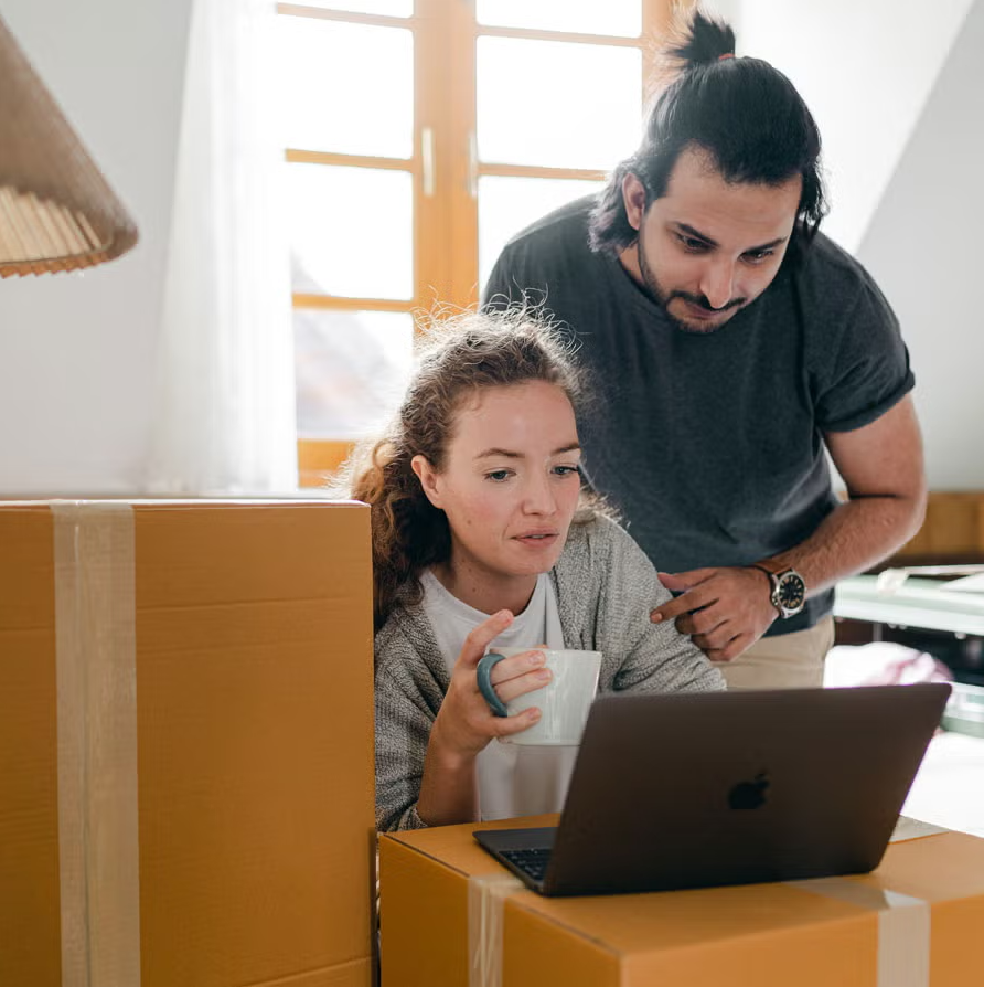 Unitil's tweet photo. Depending on your service, location, and situation, you may have rate options like Time-of-Use, a winter heat pump rate, or income-eligible discounts. Explore your service type on our rate page to see your options. 

Read more: https://t.co/tmxv1xGvmE https://t.co/gV4ZS2z0Tc