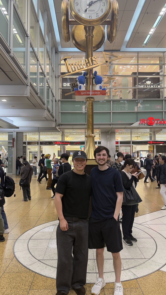 Athena's tweet photo. Met up w a friend in Japan today!!! @ReaLizeRL https://t.co/uHQiWXjCAD
