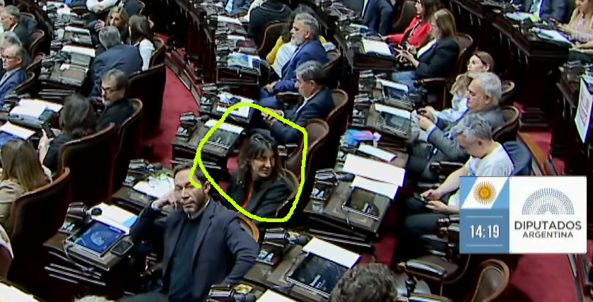 German_Benitz's tweet photo. Miren quien esta dando qórum para derogar el DNU 70/23 y que las escuelas rurales se queden sin conexión a internet.

@NataliaDLSok la diputada por Córdoba que no le importan los cordobeses, VOTA COMO LOS K! https://t.co/8UgWVyCFKF