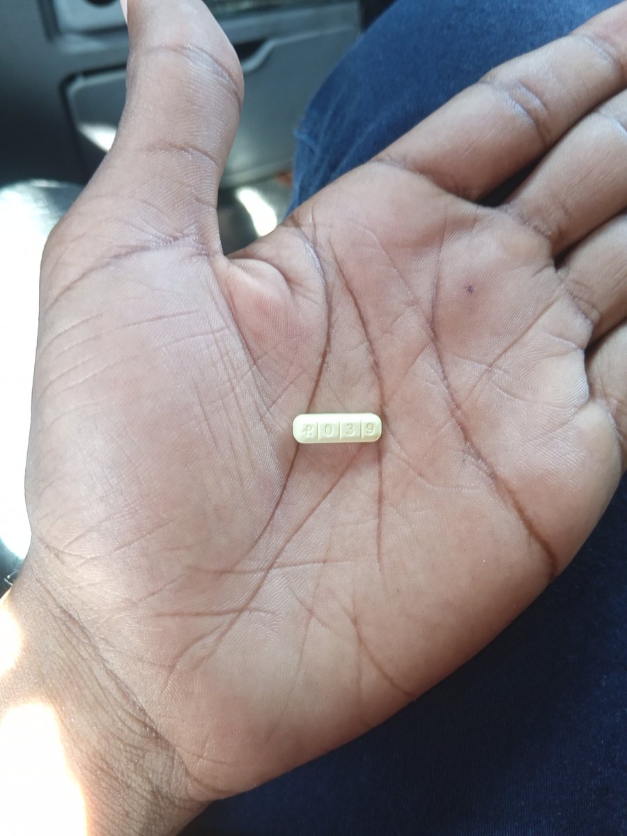 geekordieeee's tweet photo. first day trying a xanax! https://t.co/VfiqL5ts8k