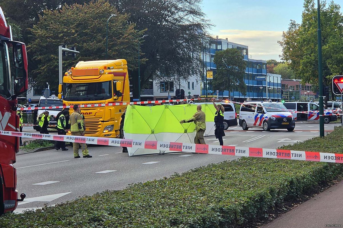 Minderjarige fietser overleden na aanrijding met vrachtwagen
