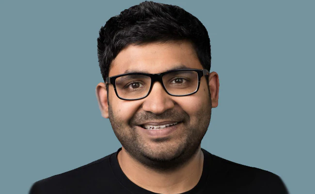 desitechsuppoat's tweet photo. Remember when this brown turd used to be the CEO of this website?

If you get fired for H-1B replacement, talking about that is "anti-Indian hate".  Don't believe me?  LinkedIn already started full-on bans and shadowbanning last month. Anything other than "H-1B is great" is gonna get you shitcanned over on that platform, which was co-founded by Reid Hoffman, the Epstein Island pervert and is 100% for unlimited H-1B visas.  No country quotas, no caps.   Bring all 1.4 Billion of them here today.  Now.

See, that is the number one thing they are terrified over: the unemployed masses that built this country marshaling our forces. They know it's happening. They know we're being unemployed. They laugh about this EVERY DAY.

And they are DESPERATE to use an underemployed FTM transman REGISTERED DEMOCRAT Taco Bell employee and point the finger at YOU and claim you are demented and need to be locked up.