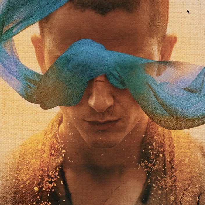 starkcanarie's tweet photo. “In Paul's possession, Chani's blue scarf becomes a symbol of their lost love.” never stop cooking denis 😭 https://t.co/qoV24mC6uD