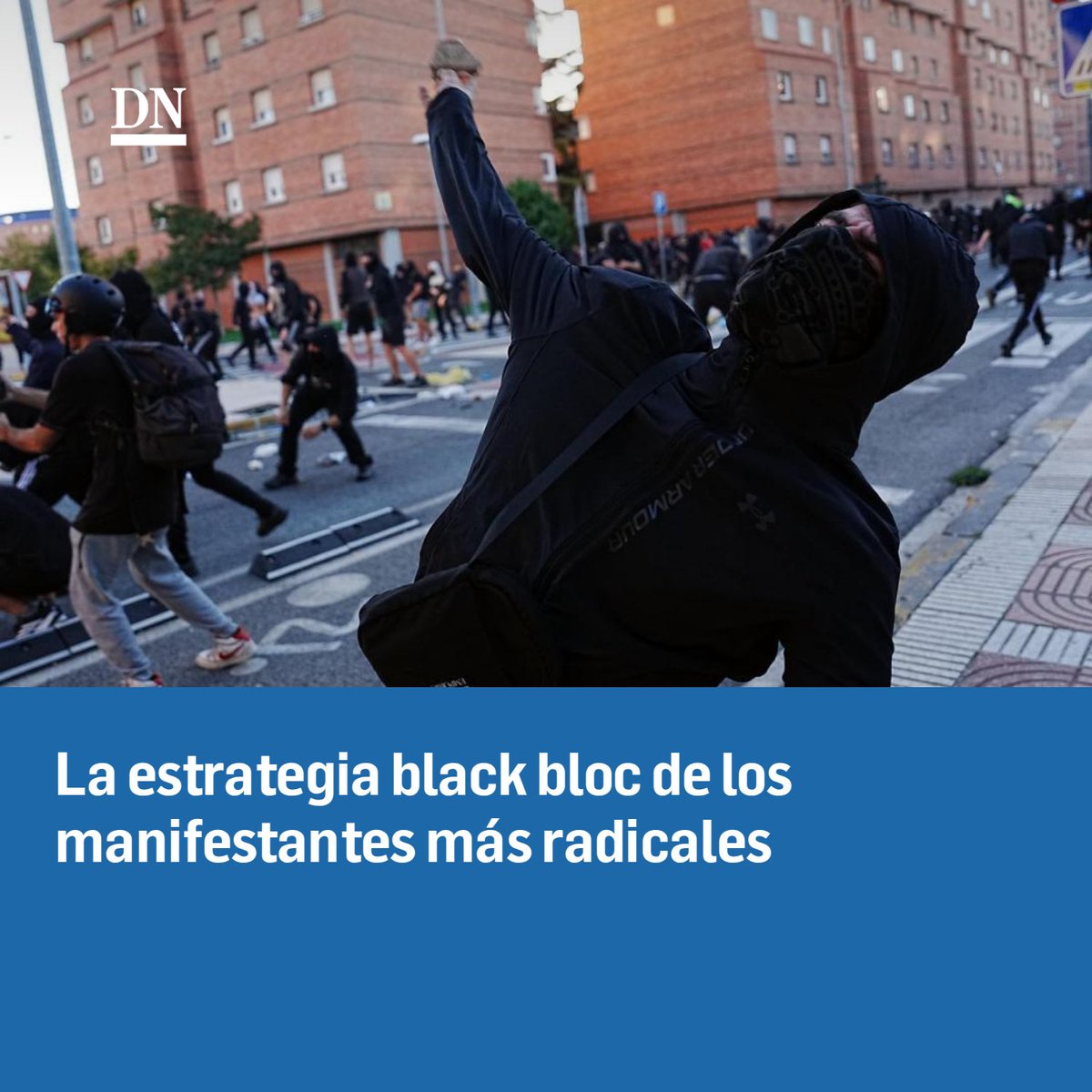 DiariodeNavarra's tweet photo. La estrategia black bloc de los manifestantes más radicales https://t.co/oy3N9z4zI3 https://t.co/7XnT6vpDHa