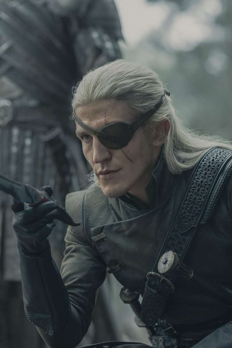 arkinnzerg's tweet photo. @MaxPainReal You look like Aemond Targaryen https://t.co/bsjFR71aGv
