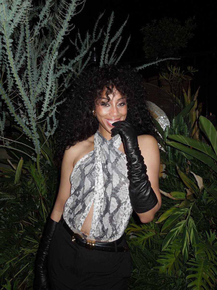 Rochelle_Jordan's tweet photo. 🎣 https://t.co/CQTAA2jN7Z