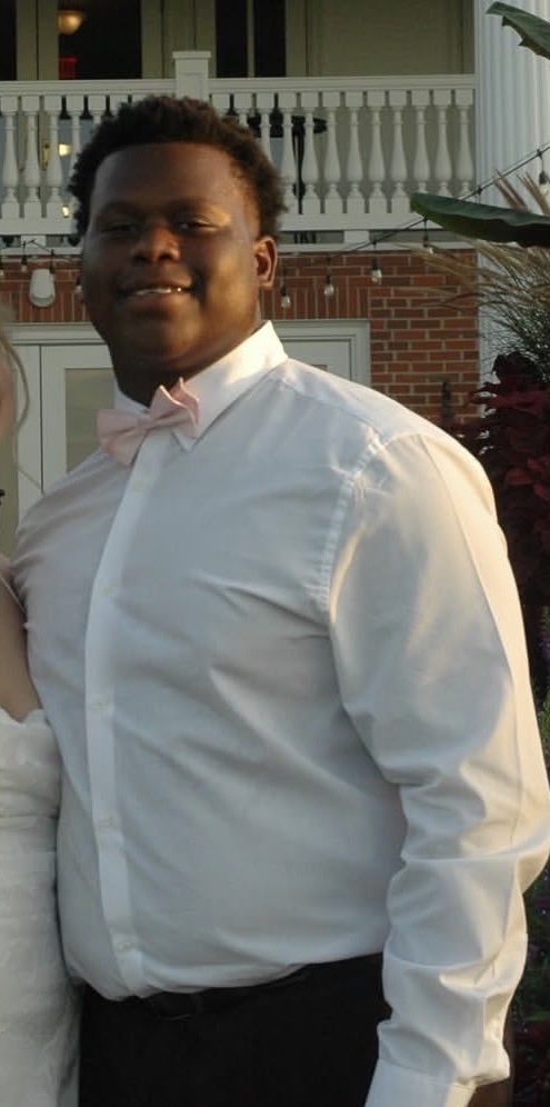 JonusKeaton's tweet photo. Smile if you love bloody tampons! https://t.co/KIS74YW8ln