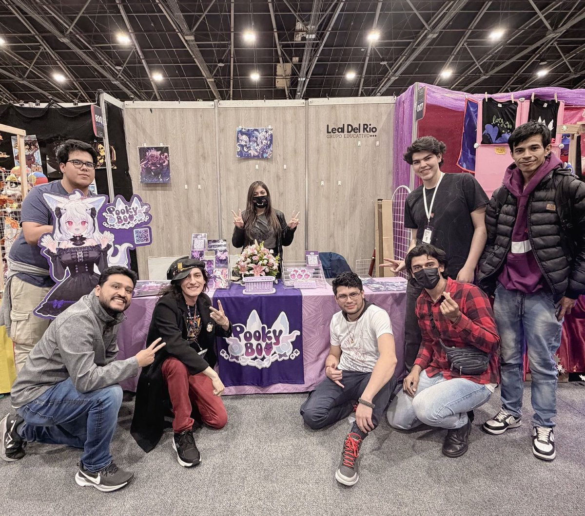 PookyBooVT's tweet photo. AHORA SI UN POST COMO SE DEBE! Muchas gracias por todo. GRACIAS COLOMBIA, GRACIAS SOFA !! <3 https://t.co/RlRol0cttv