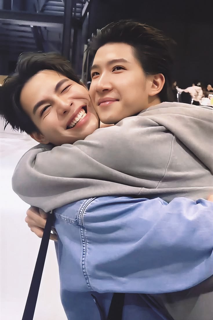 YShejn's tweet photo. looking for interactive #moots !!

— any fandoms r welcome
— my bl pairs: earthmix firstkhaotung markohm

♡ / ↻ to be moots <3 ifb

(I'm stealing this from u kai) https://t.co/hHNEy8Jg1U