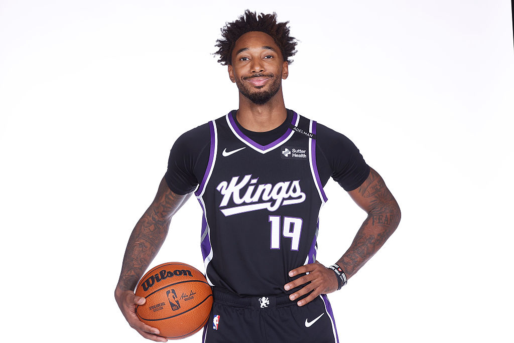 SacramentoKings's tweet photo. Sacramento Kings Convert Leaky Black to Two-Way Contract
πβ‘οΈ https://t.co/A3EGf2h5K9 https://t.co/pkWhZIsjmk