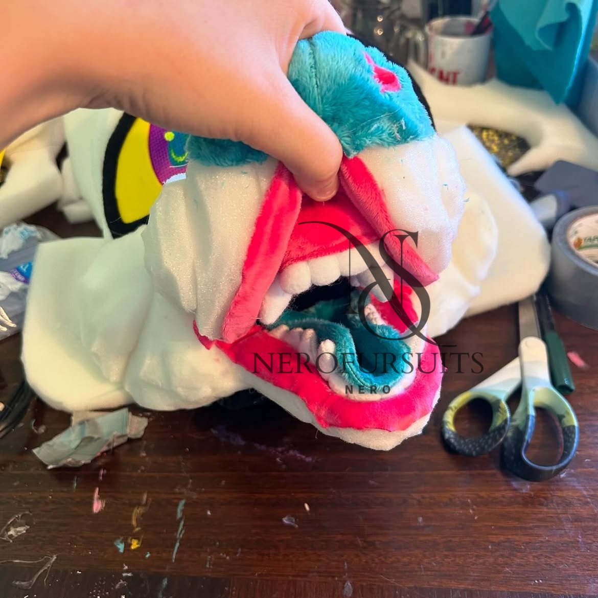 nerofursuits's tweet photo. 👅 I loveee this mouth

#fursuitcommissions #fursuithead #fursuitmaker #fursuitcommision #commision #furry #fursona #fursuiter #fursuitfriday #fursuits #maw #teeth #fursuitmaw #furrymaw #mawvspaw #fursuitteeth #mouth #fursuitmouth https://t.co/7KsYaBLQye