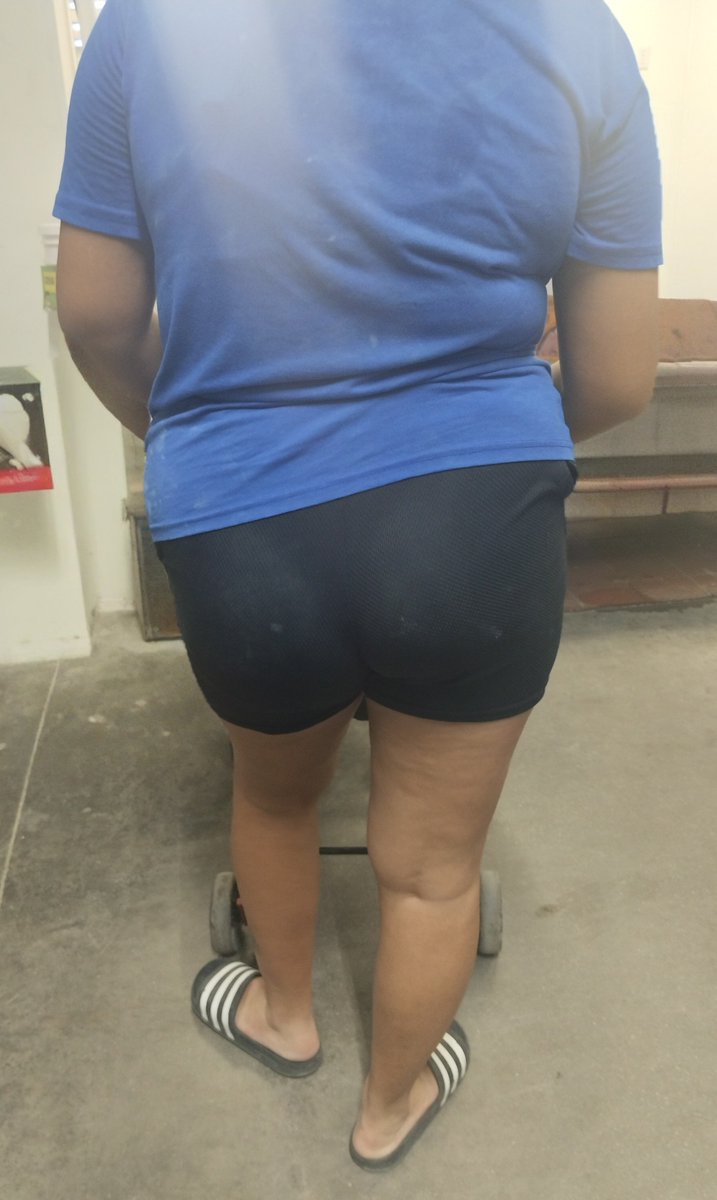 LuisAlberto0452's tweet photo. Que les parece está Putita que me encontré hoy por la calle, Se miraba bien rika y se le marcaba su tanguita😈😋
Que opinan ?

#ExhibicionismoPúblico https://t.co/qFI3pOKC2L