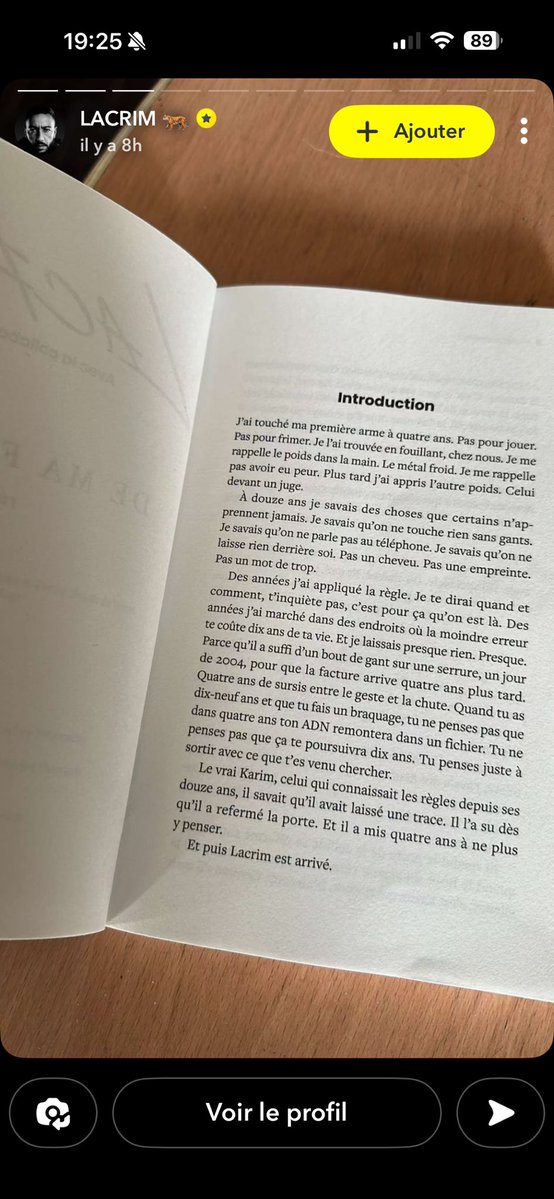 Tsuna11k's tweet photo. Moi je comprends Mounir qd il insulte Lacrim…. Comment dans ton livre la première phrase  c’est j’ai touché une arme à 4 ans !!!! 🤦🏿‍♂️🤦🏿‍♂️🤦🏿‍♂️🤦🏿‍♂️🤦🏿‍♂️🤦🏿‍♂️🤦🏿‍♂️😴😴😴😴😴 mannnn stpppppp !!!! https://t.co/IrImeRv19P