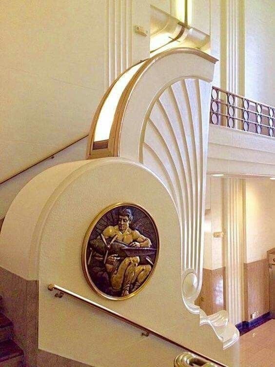 gietzschean's tweet photo. Keeping the timeline spirits high, one Art Deco masterpiece at a time https://t.co/6hGa9fYt1M