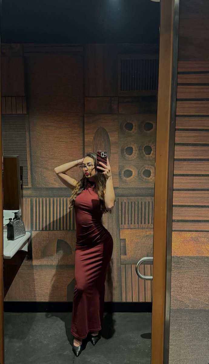 Dudesdudy2's tweet photo. Stupid cucky wanted to lose his sister. He’s such a perv for her and now you get to see the slut too.

#cuck #sis #beta https://t.co/DwJSg7MYTI