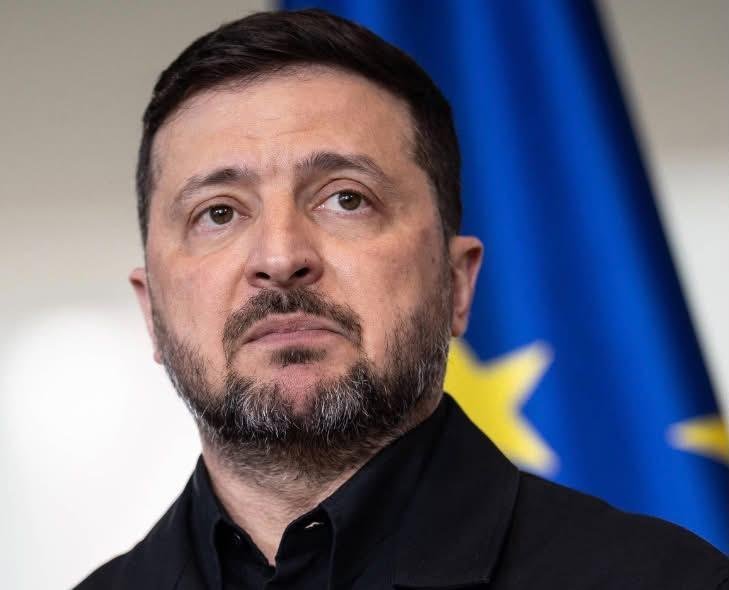 Erin_Vibes's tweet photo. Zelenskyy says the United States has chosen the wrong side of history.

Do you think Zelenskyy is right? https://t.co/T9iHgs1lpK