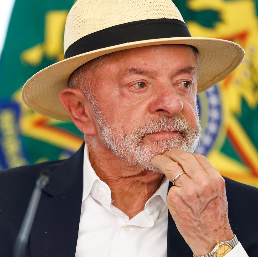 updatecharts's tweet photo. 🚨 OpenAI alerta a Polícia Federal sobre AMEAÇAS DE M0RT3 contra Lula feitas no ChatGPT.

A empresa afirmou haver motivos razoáveis para acreditar que as conversas identificadas envolvem uma “possível emergência com risco de M0RT3 ou lesão física grave”. https://t.co/PJO5KehggV