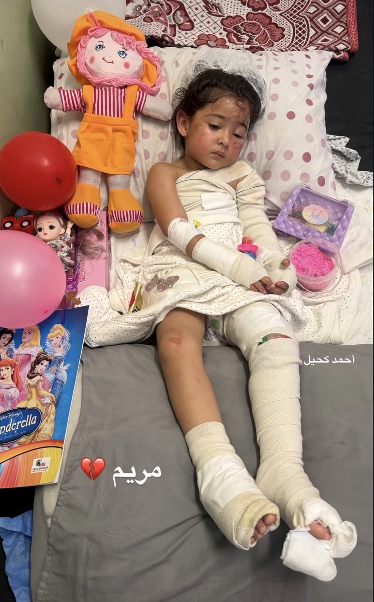 MosabAbuToha's tweet photo. I listened to Mariam speaking. She kept repeating the same heartbreaking words:

“I want my mum.”

“My body hurts.”

“There was a lot of fire.” https://t.co/i6cHzkJMwh