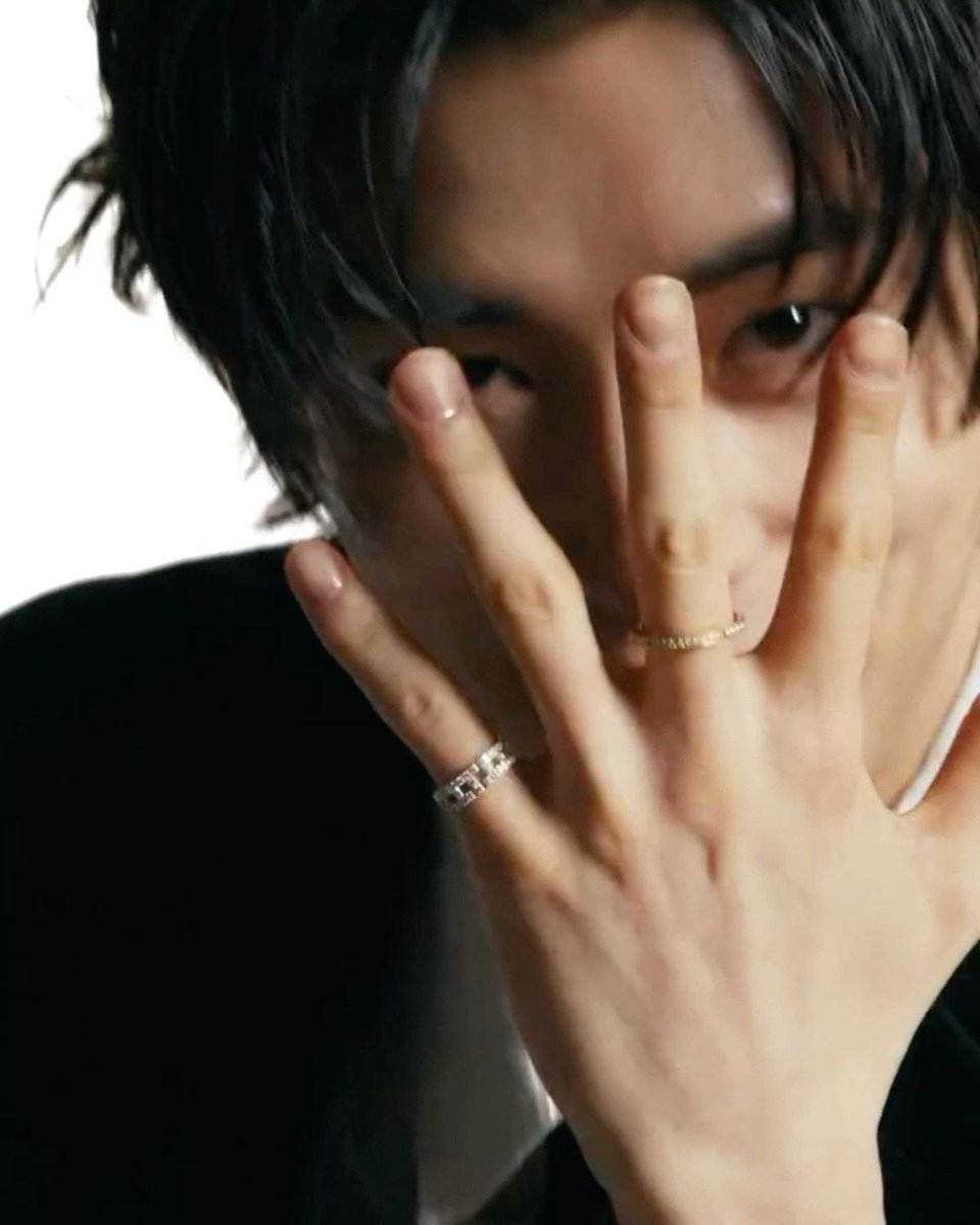 likejaeyun's tweet photo. obsessed https://t.co/evnJ54th0U