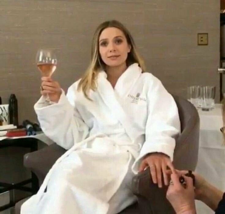 thelizzieaholic's tweet photo. I hope marvel show us stephen strange's reaction when he finds out wanda's kids are real and they always were. I'll be sitting watching it like this: https://t.co/F3sO2OinVf