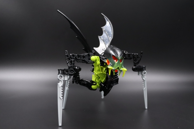 TheLegoRPer's tweet photo. Stalkaz, my Shadow Matoran contest entry.

More pictures can be found here: 

https://t.co/DtA7hyQmzk

#lego #bionicle https://t.co/7wLShbx0nt