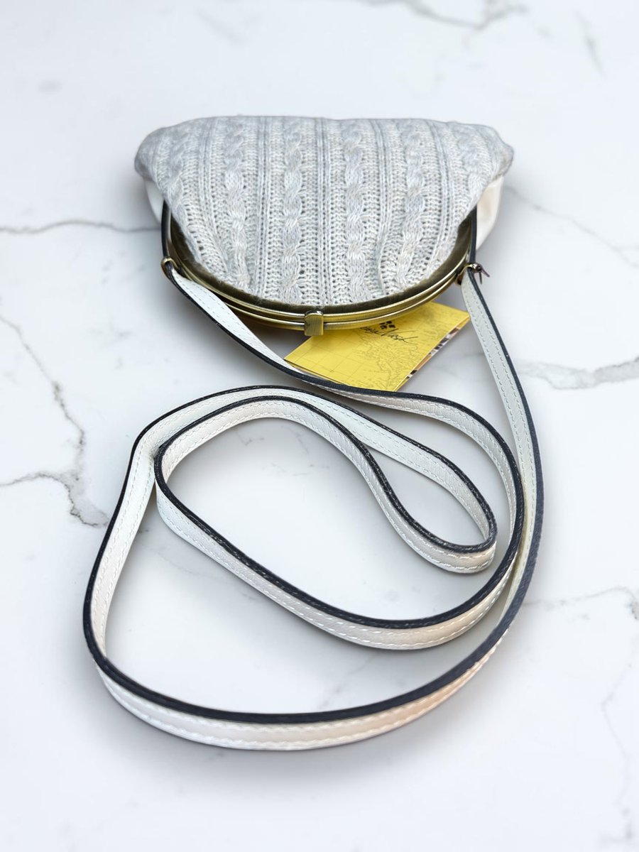 gypsycwgrl's tweet photo. ๐ Cozy knit meets timeless leather! Patricia Nashยฎ Silvia, new with tags. Originally $169, now $119! Shop Gypsy Cowgirl Boutique!
#PatriciaNash #Silvia #Boutique #NewWithTags #ShoulderBag #Fashion #Style #GypsyCowgirlBoutique #TrustedSeller #FiveStarSeller https://t.co/Wh0CgjWCl0