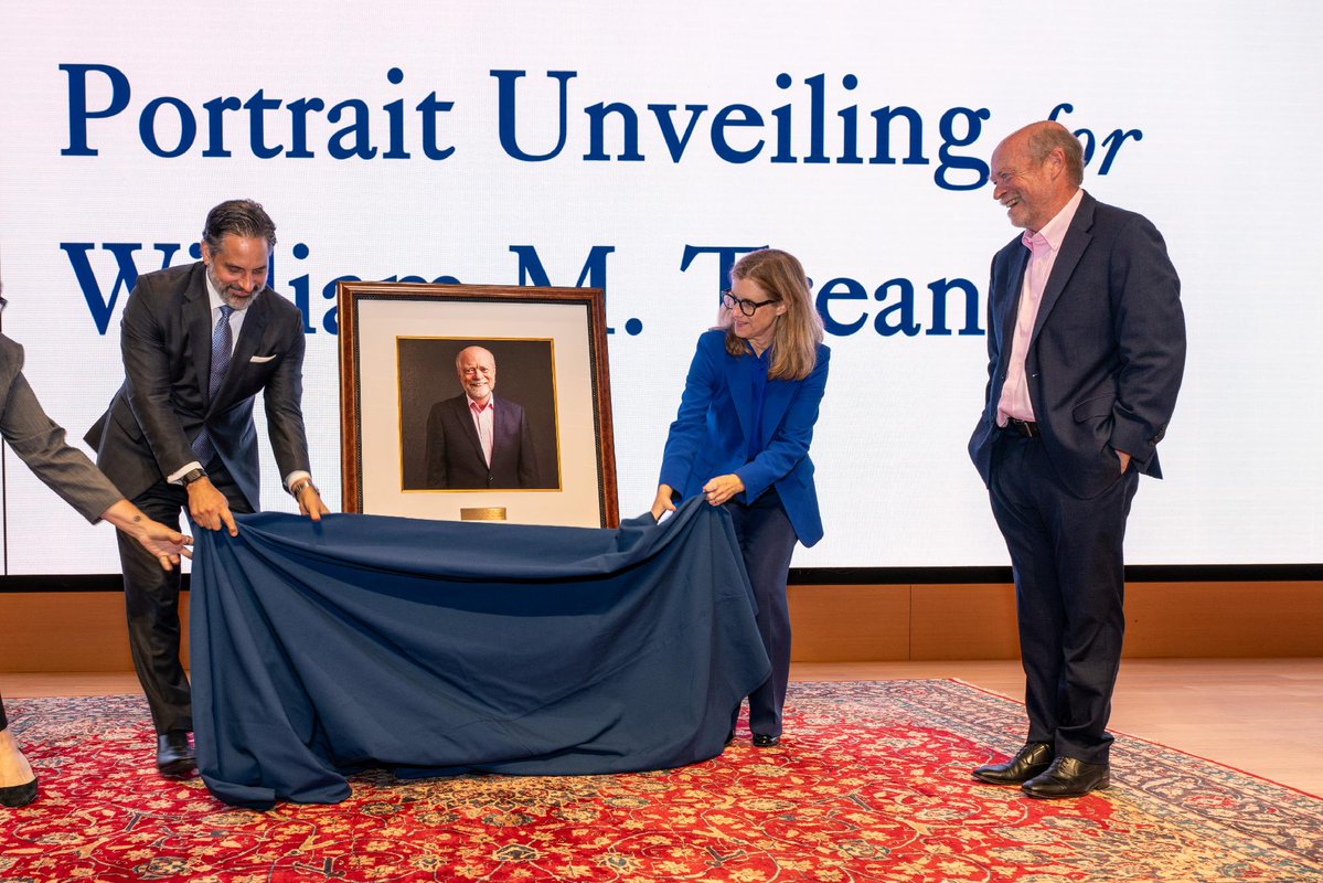 GeorgetownLaw's tweet photo. Georgetown Law unveiled the official portrait of Dean Emeritus William M. Treanor this week, joining the tradition of portraits of former deans outside the Office of the Dean. Congratulations, Dean Treanor! https://t.co/D5dUp6lKMG