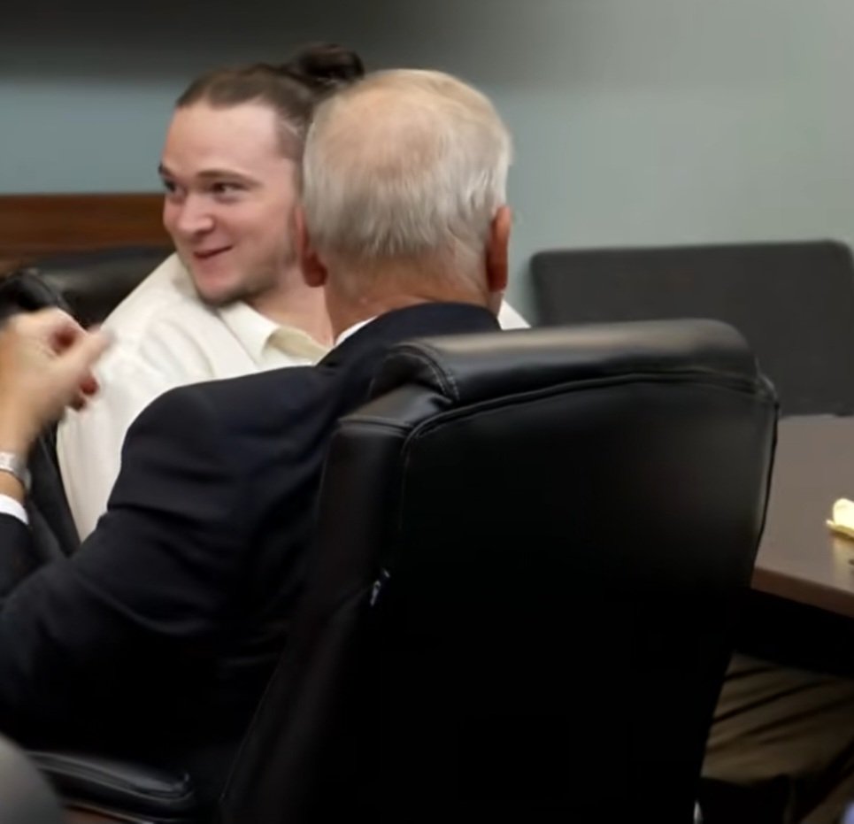 Christy_fromTO's tweet photo. You stand accused of r*ping, and
k*lling #PaitinFields. Not funny!!
Why is #DavidPrevatte laughing? https://t.co/uqIFXSI2fS