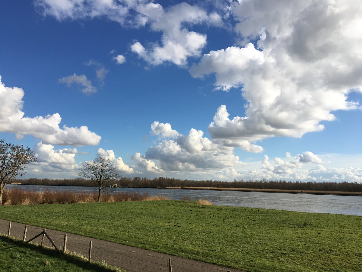 rrwwm's tweet photo. #Fot_O_ktober #windwerk wind beweegt water en zand, wind brengt energie op zee en land https://t.co/iRUyoSwsZt