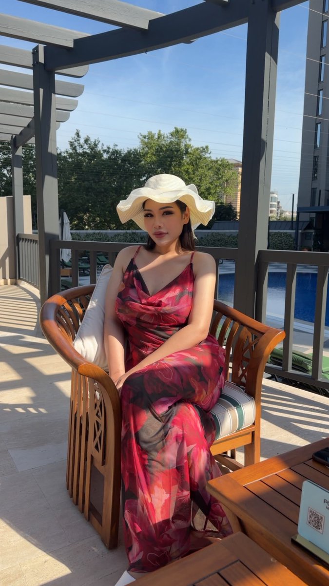 emisorra's tweet photo. #ladyboy_saudi #ladyboy_riyadh #ladyboy_both_in_riyadh https://t.co/iYUenpPouw