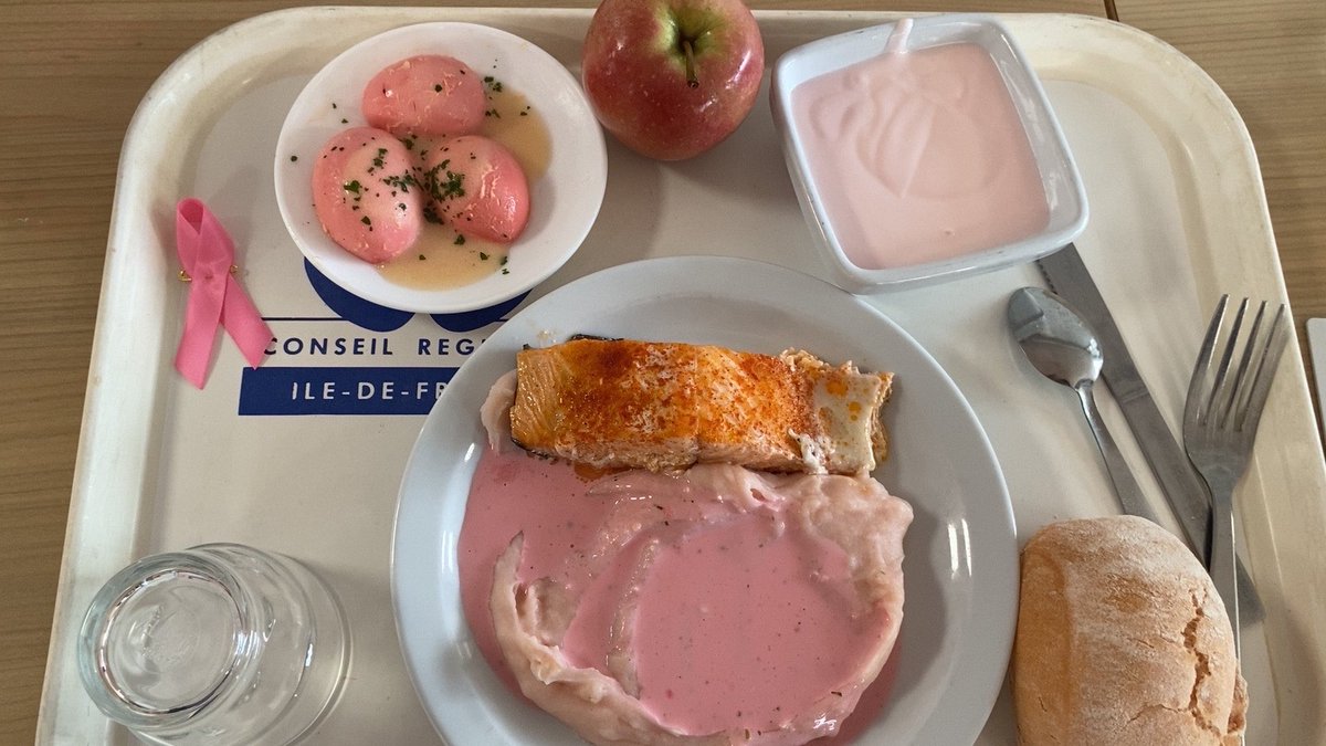 sma_licieuse's tweet photo. guettez le repas pour octobre rose https://t.co/HRphKpocIT