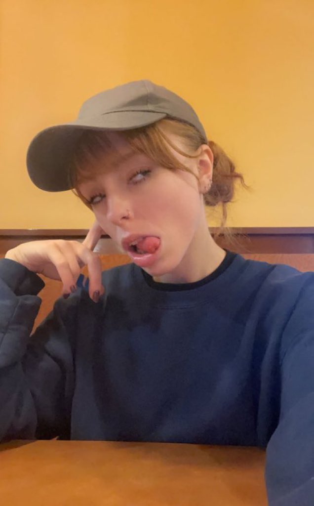 notbellaathorn's tweet photo. Subs with shrimp dicks under 6” are useless.
Approach for dick rating + SPH. 
#cuck #wankchat #hotwife #nsfw #nsfwtwt #bbc #bnwo #findom #horny
#goon #gooner #bdsm #femdom https://t.co/8jvb7JTpHo