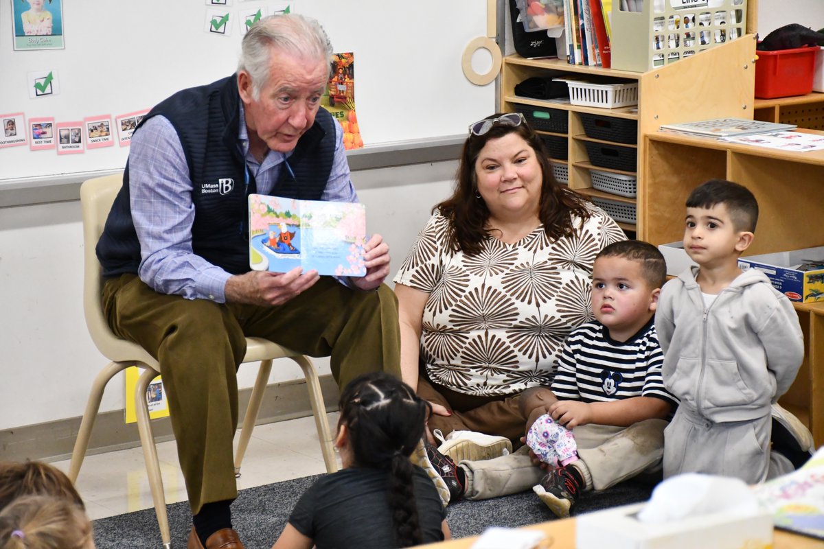 RepRichardNeal's tweet photo. Yesterday, I visited with students and staff at the East Brookfield Head Start to highlight the good work that goes on at Head Start programs across the country every single day.

Over the last six decades, Head Start has given disadvantaged children one of the most valuable gifts we can offer: a chance—a chance to overcome barriers and achieve their potential. For the thousands of households in Massachusetts who rely on its critical services, it is a lifeline for working families striving to create a better future for their children.

That is why the Trump Administration's latest proposal to overhaul Head Start standards nationwide is reckless and misguided, and would do nothing but undermine their work and jeopardize the services children and families depend on. I urge my Republican colleagues to join us in demanding that HHS withdraw this reckless and ill-considered proposal.