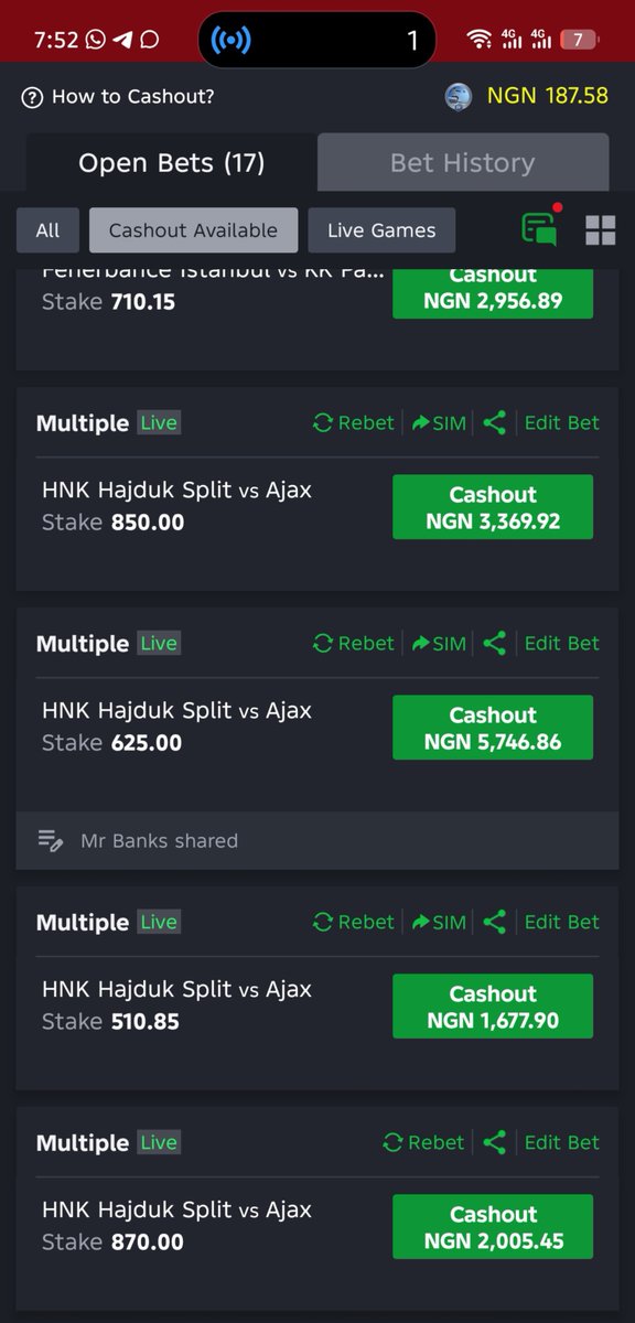 SlimNazi's tweet photo. Cashout be like water, abeg make 8pm games go well abeg. https://t.co/v3xadtgHD5