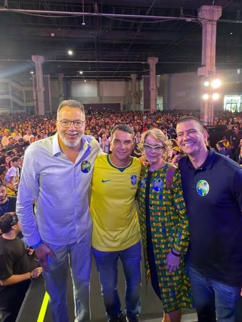 esquerdeando's tweet photo. Bandido bom é bandido eleito.
Já dizia o filosofo PL. https://t.co/fuCnVjs7Lp