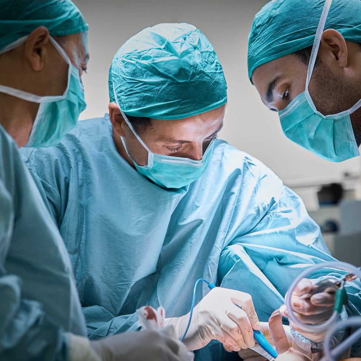 poptime's tweet photo. Congresso avança em proposta que OBRIGA estudantes de Medicina a passar por prova para poder exercer a profissão no Brasil. https://t.co/VmAySGOiM3