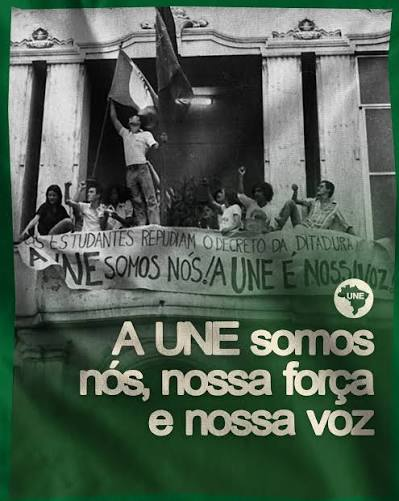 _janoninho's tweet photo. 🚨 A resposta é a mobilização Flávio Bolsonaro processou a UNE🚨

Motivo: os estudantes estão se levantando nos quatro cantos do país

A resposta é clara: não vamos parar. ✊
Não seremos silenciados
A luta segue até a vitória✊

UNE CENSURADA
#NiguémCalaAUNE https://t.co/cCNS6WxMG5