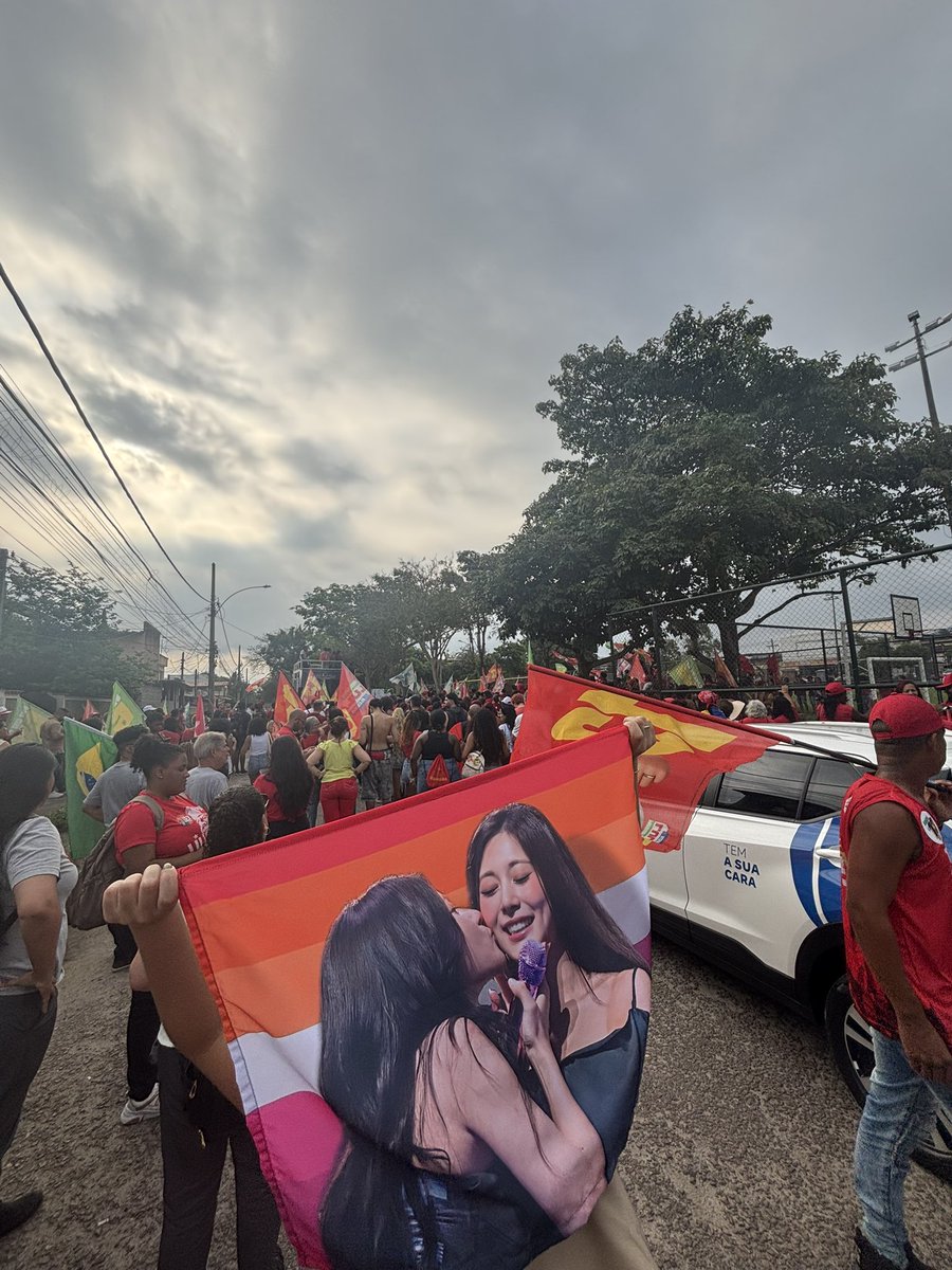 gfyeaji's tweet photo. SATZU PELA DEMOCRACIA!!!! https://t.co/gACi1ZDEoS