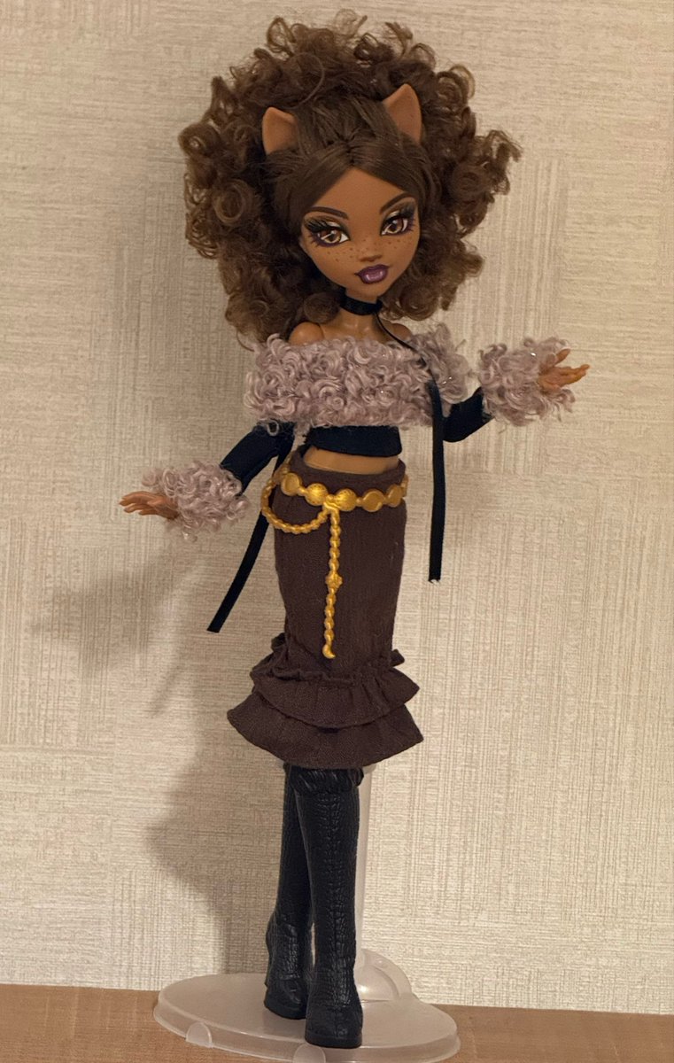 fauzyaponte's tweet photo. Wolf in chic clothing https://t.co/YyK3Grqwf4