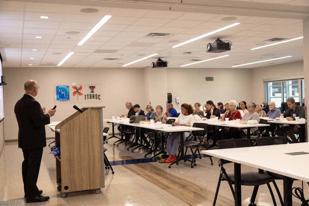 umchealthsystem's tweet photo. Thank you to everyone who joined us today for the Living Well Series at the UMC TLC2 Foundation Cancer Center, and a very special thanks to UMC Reverend Ernie Brodie who leads a conversation on processing loss, navigating change, and finding hope in challenging times. https://t.co/cYwNEW87rF