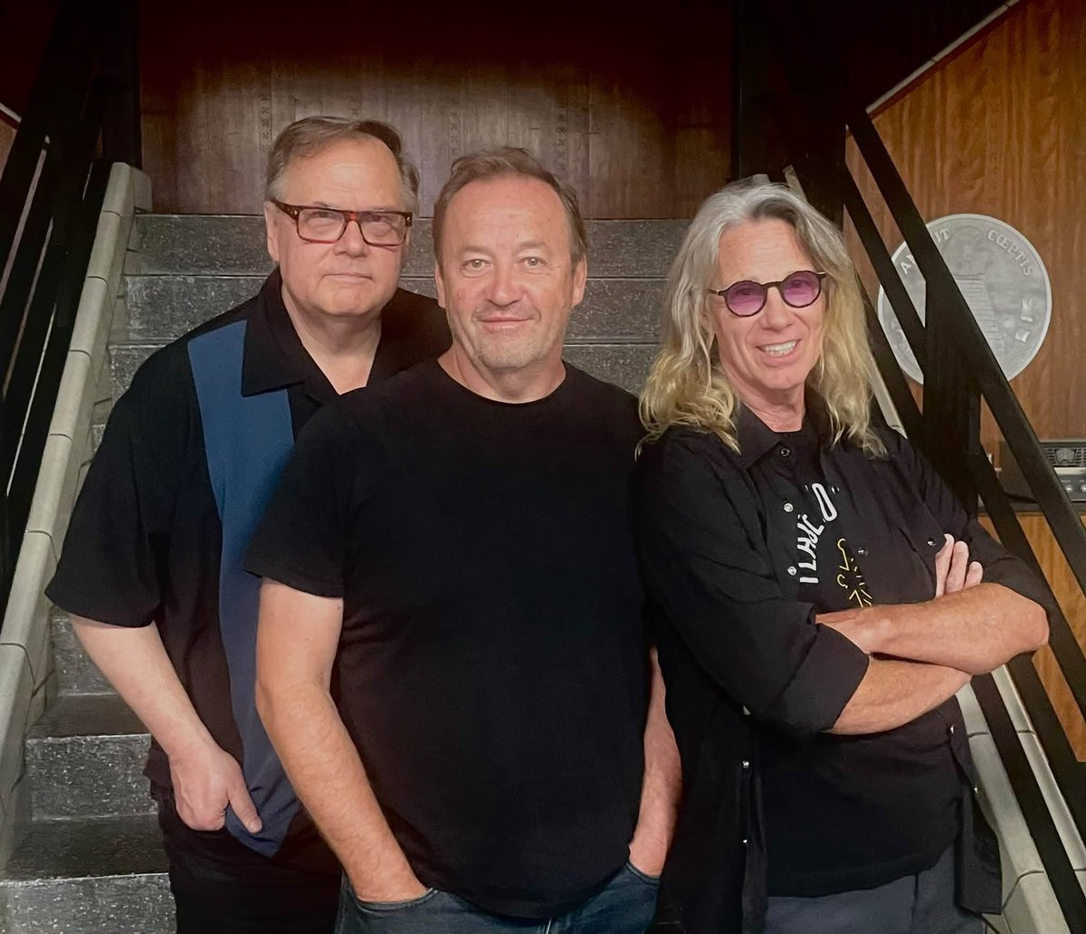 SmithereensHQ's tweet photo. 11/12 SAN FRANCISCO BAY AREA, Saratoga, San Jose, Santa Cruz Cupertino, Palo Alto! This just in! Founding Bassist Mike Mesaros will be joining The @SmithereensHQ &amp; John Cowsill on lead vocals at the @montalvoarts in beautiful Saratoga CA on 11/12/26.
🎟️ https://t.co/nA5PXdQZIR https://t.co/CELVNSxBiN