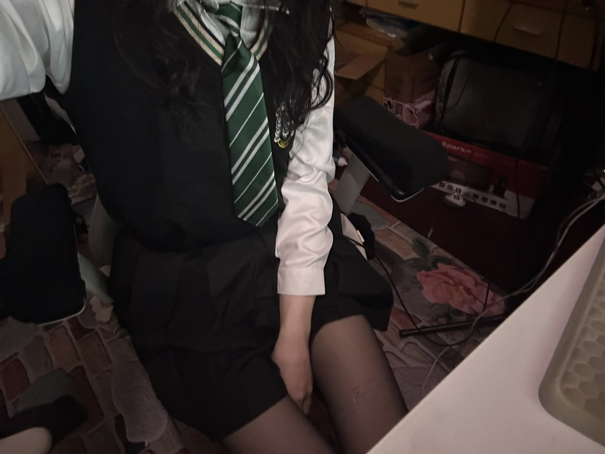 yuuyudoll's tweet photo. 小睡一会起来居然多了几个关注 太好了😭😭😭
#男娘 #femboy https://t.co/HvYd3C2zC1