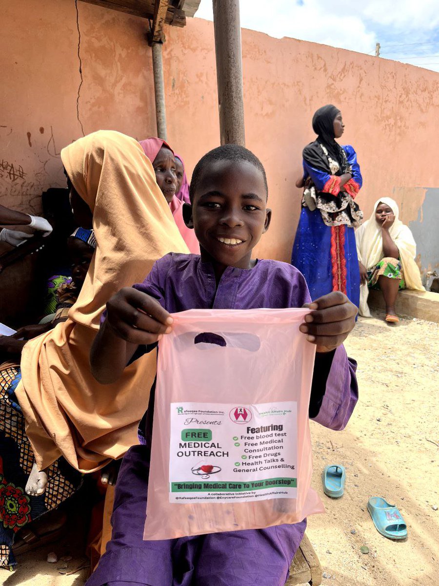Rafeeqeeinc's tweet photo. We want to reach more people with essential healthcare support.

With your support, this can made possible.

Donate today: 
Access Bank — 1222522578
Rafeeqee Foundation

#MedicalOutreach #GiveWithPurpose https://t.co/gjYhzRqlKg