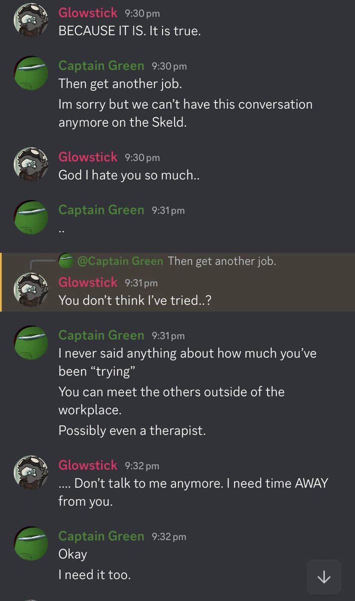 MarzIAm00's tweet photo. + last part of these losers fight https://t.co/qYSyr73J4f