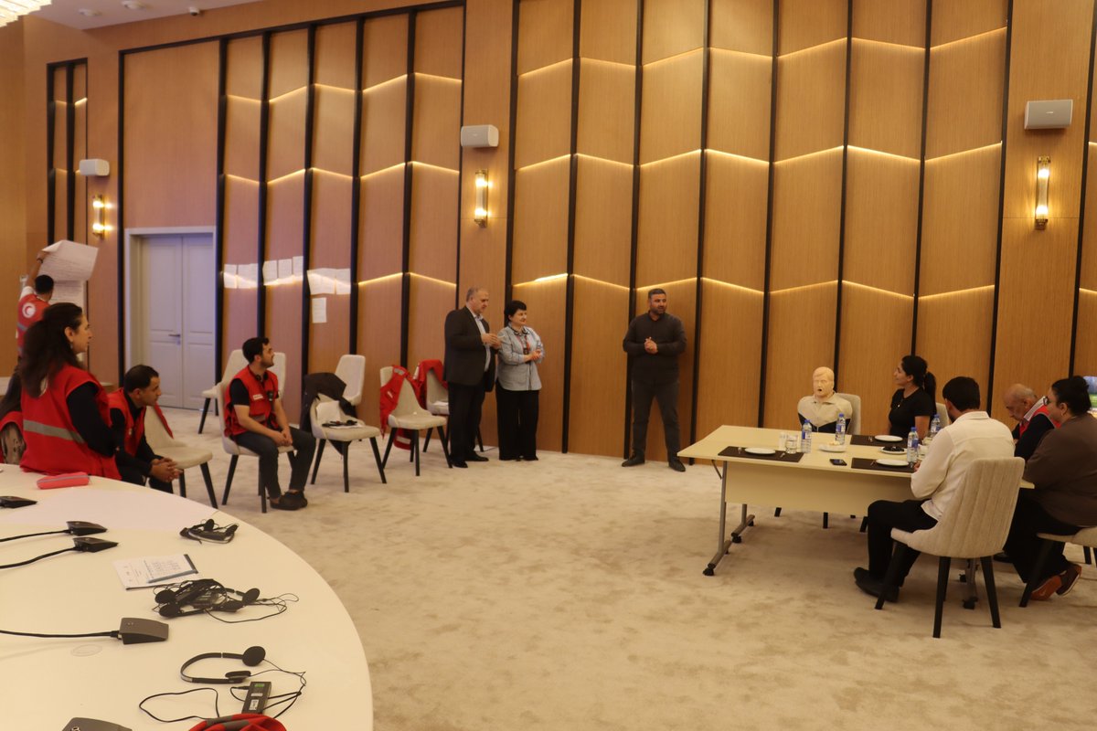 AzRedCrescent's tweet photo. A five-day advanced training for selected Azerbaijan Red Crescent Society (AzRCS) First Aid instructors is underway, covering adult learning principles and training methodologies. First Aid expert Alyona Rusinovich provided guidance and recommendations to participants. https://t.co/eVFQAg6YKs